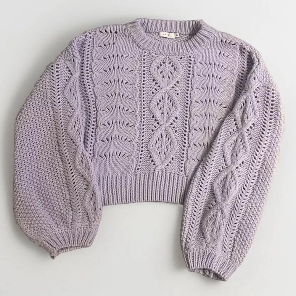 Chunky knit sweater in lilac  colour